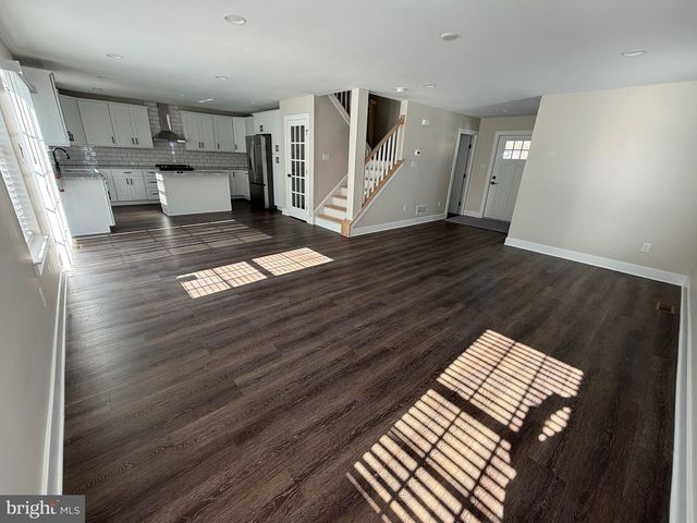 116 ISABELLA DR, Glassboro, NJ 08028