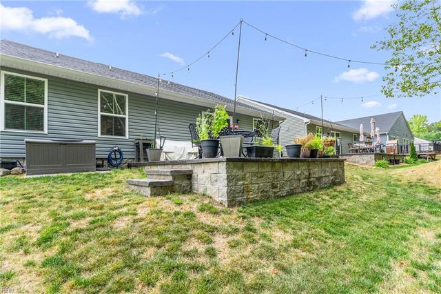 6888 Motley Landing DR, Gloucester, VA 23061