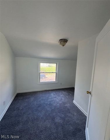 1102 Tonawanda Avenue, Akron, OH 44305