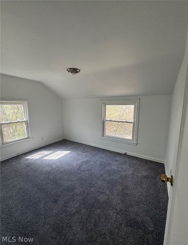 1102 Tonawanda Avenue, Akron, OH 44305