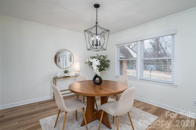 525 Julia Avenue, Belmont, NC 28012