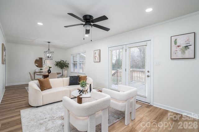 525 Julia Avenue, Belmont, NC 28012