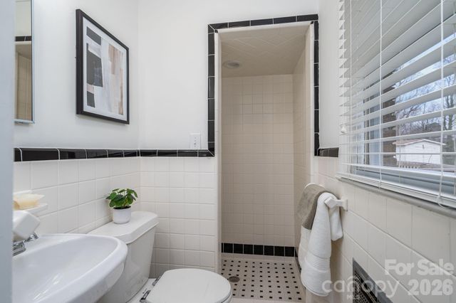 525 Julia Avenue, Belmont, NC 28012