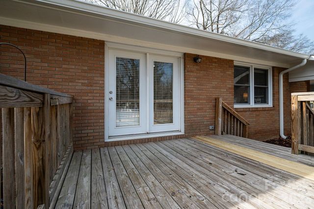 525 Julia Avenue, Belmont, NC 28012