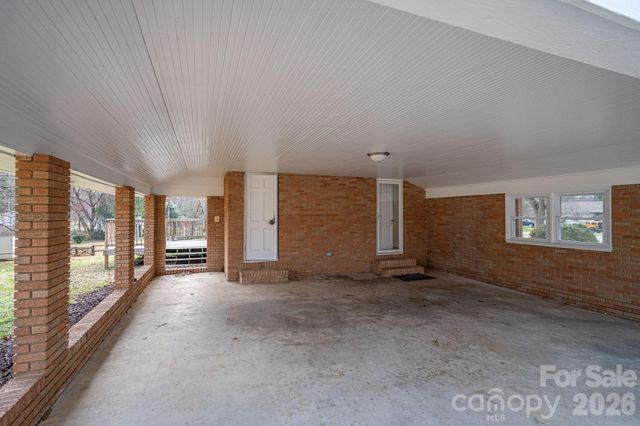 525 Julia Avenue, Belmont, NC 28012