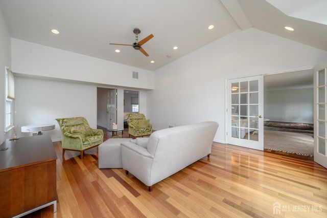 128 Florence Place, South Plainfield, NJ 07080