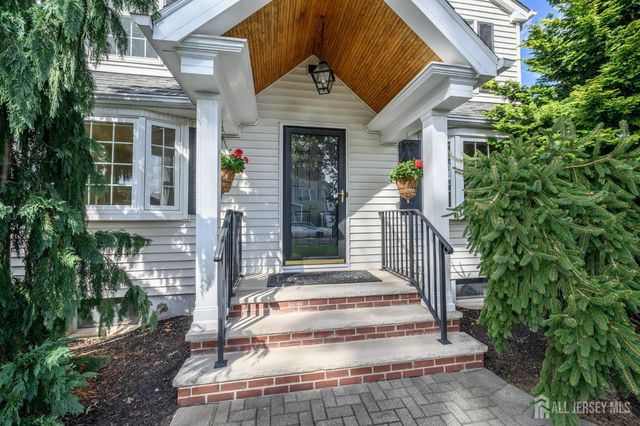 128 Florence Place, South Plainfield, NJ 07080