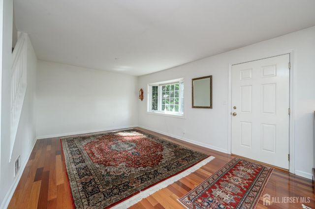 128 Florence Place, South Plainfield, NJ 07080