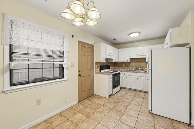 7915 Cider Court, North Charleston, SC 29420