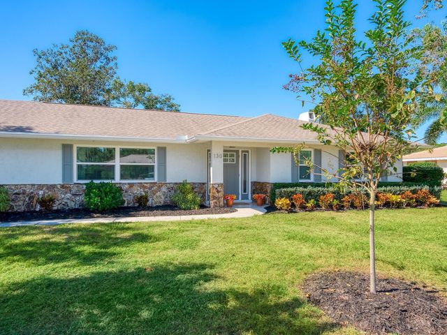 130 MIMOSA DRIVE, Sarasota, FL 34232
