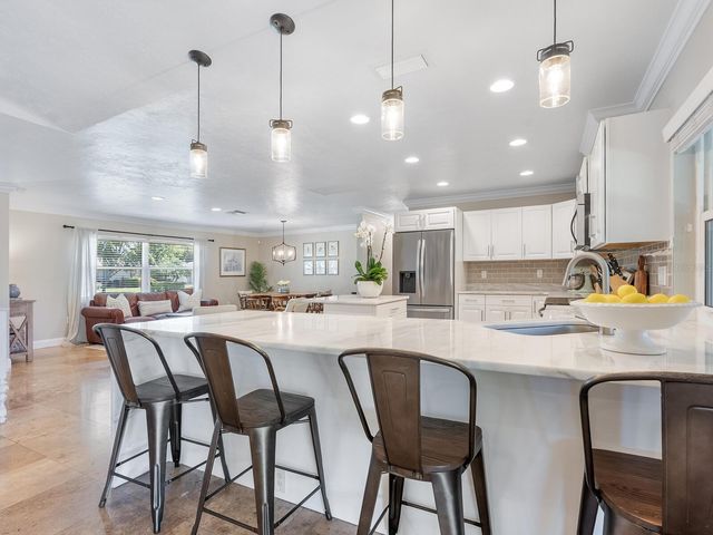 130 MIMOSA DRIVE, Sarasota, FL 34232