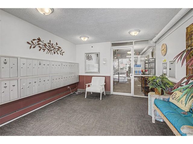 3082 S Wheeling Way 208-404, Aurora, CO 80014