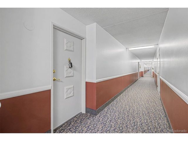 3082 S Wheeling Way 208-404, Aurora, CO 80014