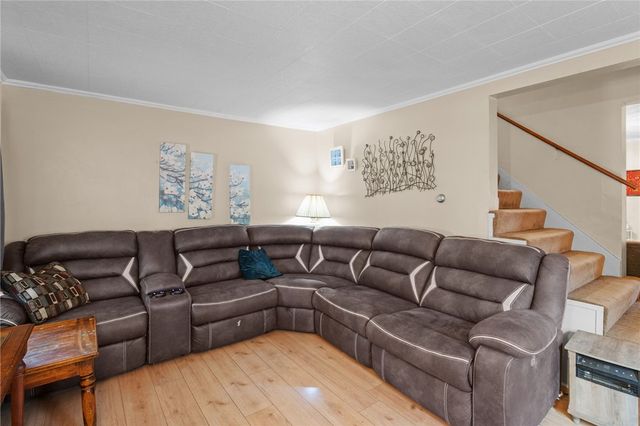 1507 Grant Street, N Braddock, PA 15104