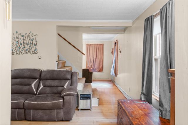 1507 Grant Street, N Braddock, PA 15104