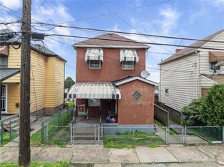 1507 Grant Street, N Braddock, PA 15104