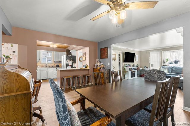 250 Chestnut Street, Wyandotte, MI 48192