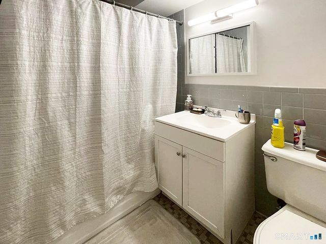 100 York Street 3F, New Haven, CT 06510