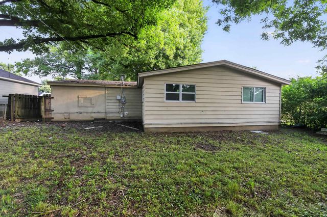 564 HEMSLEY AVE, Memphis, TN 38109