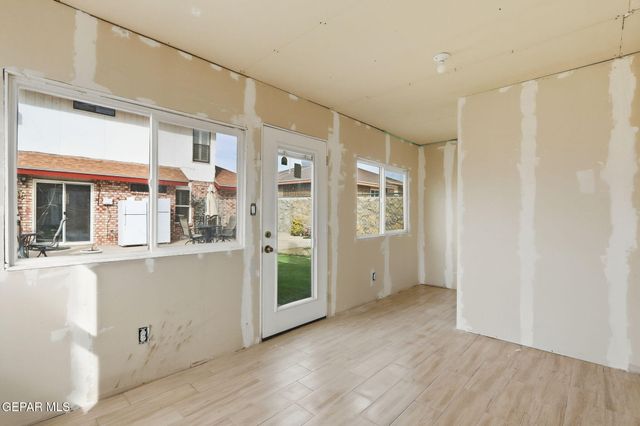 12050 PAUL KLEE Drive, El Paso, TX 79936