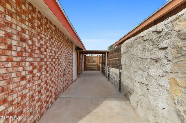 12050 PAUL KLEE Drive, El Paso, TX 79936