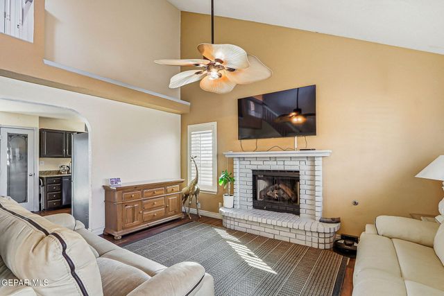 12050 PAUL KLEE Drive, El Paso, TX 79936