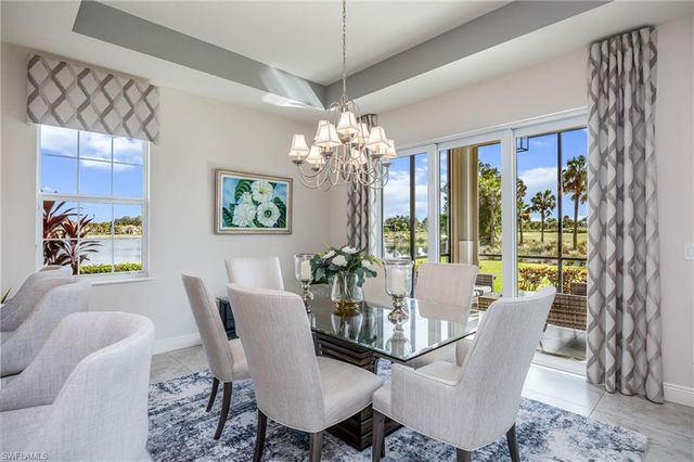 604 El Camino Real 9-101, Naples, FL 34119