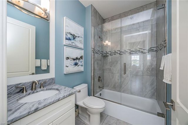 604 El Camino Real 9-101, Naples, FL 34119