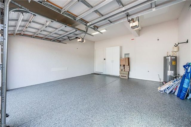 604 El Camino Real 9-101, Naples, FL 34119