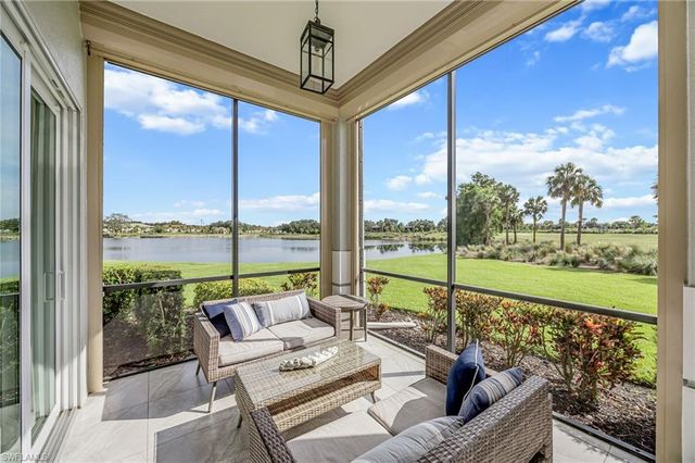604 El Camino Real 9-101, Naples, FL 34119