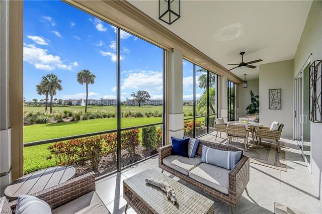 604 El Camino Real 9-101, Naples, FL 34119