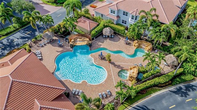 604 El Camino Real 9-101, Naples, FL 34119