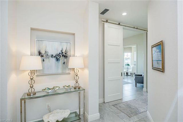 604 El Camino Real 9-101, Naples, FL 34119