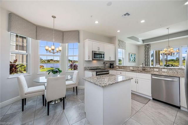 604 El Camino Real 9-101, Naples, FL 34119