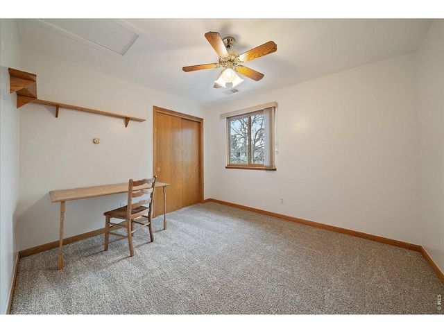 2428 Maplewood Cir W, Longmont, CO 80503