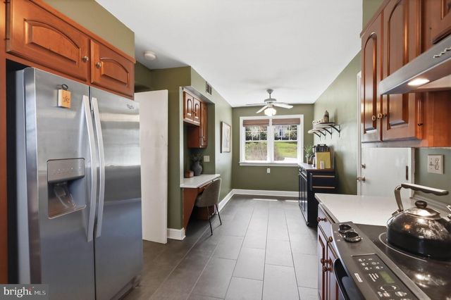 983 BROCKIE LN, York, PA 17403