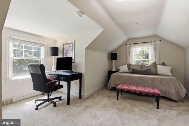 983 BROCKIE LN, York, PA 17403
