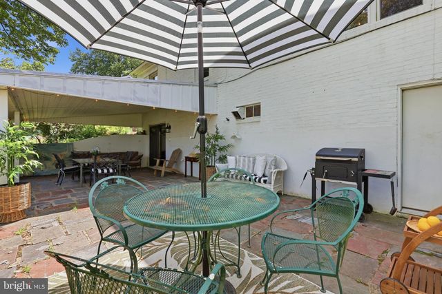 983 BROCKIE LN, York, PA 17403
