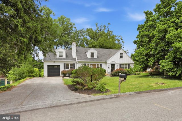 983 BROCKIE LN, York, PA 17403