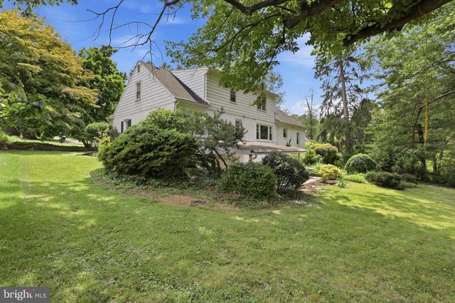 983 BROCKIE LN, York, PA 17403