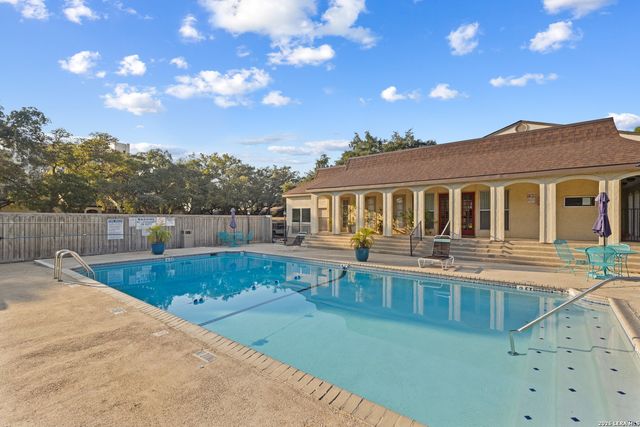 8702 Village Dr Apt 123, San Antonio, TX 78217