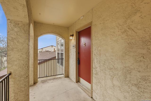 8702 Village Dr Apt 123, San Antonio, TX 78217