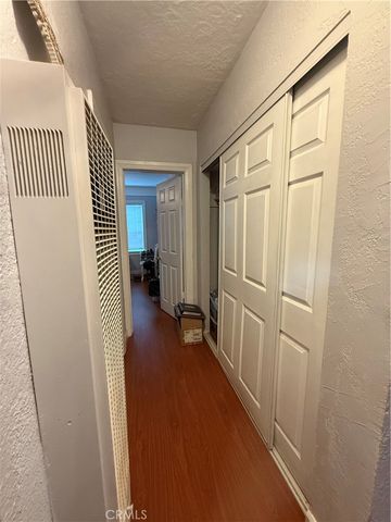 1555 McDonald Avenue, Wilmington, CA 90744