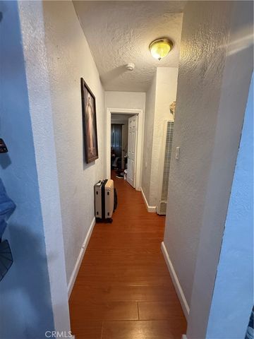 1555 McDonald Avenue, Wilmington, CA 90744