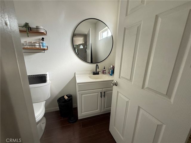 1555 McDonald Avenue, Wilmington, CA 90744