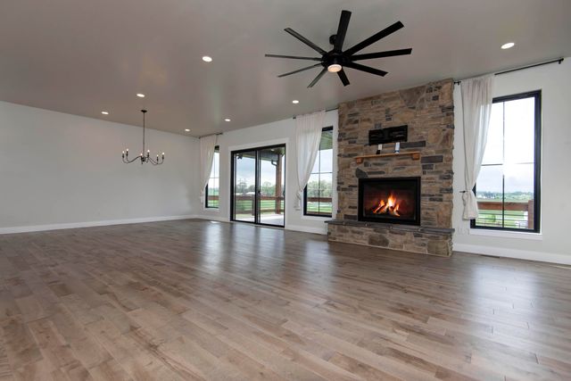1840 Tennessee Road, Ozark, MO 65721