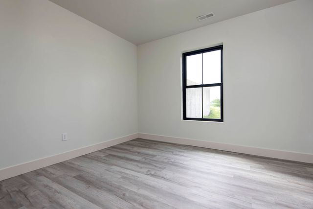 1840 Tennessee Road, Ozark, MO 65721