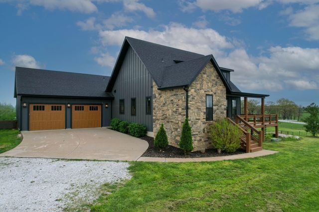 1840 Tennessee Road, Ozark, MO 65721