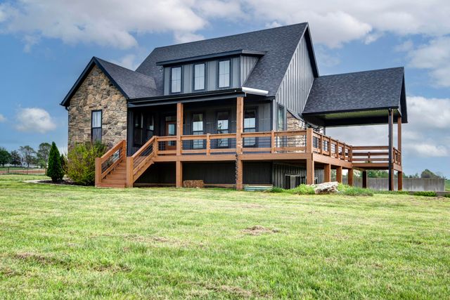 1840 Tennessee Road, Ozark, MO 65721