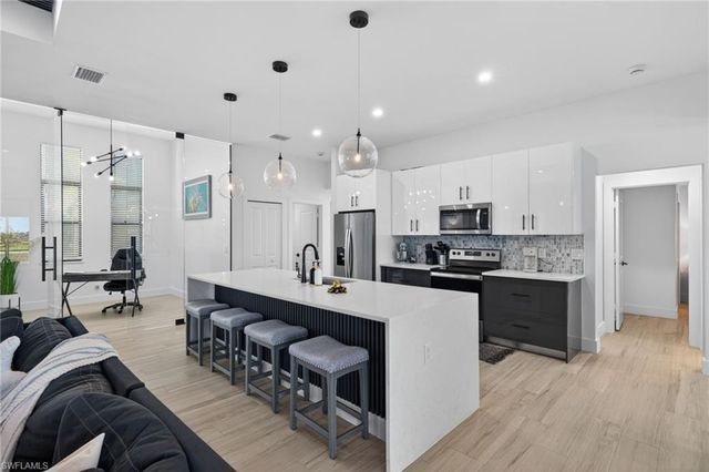 4234 NW 24th TER, Cape Coral, FL 33993